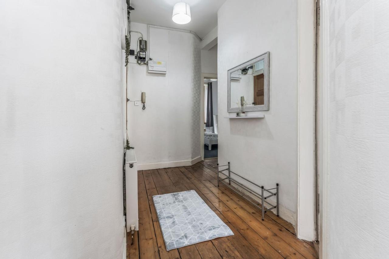 Central City Centre 2 Bedroom Flat - Close To Haymarket Train Station. EDI Exterior photo